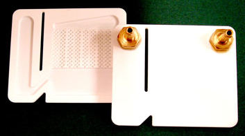 Ceramic microfluidic distillation device
